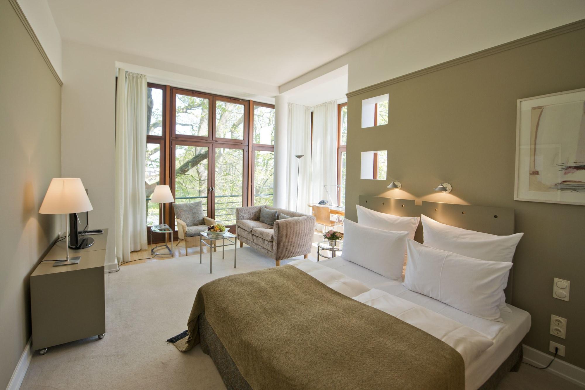 Privathotel Lindtner Amburgo Esterno foto A room at the Hotel Axelmannstein