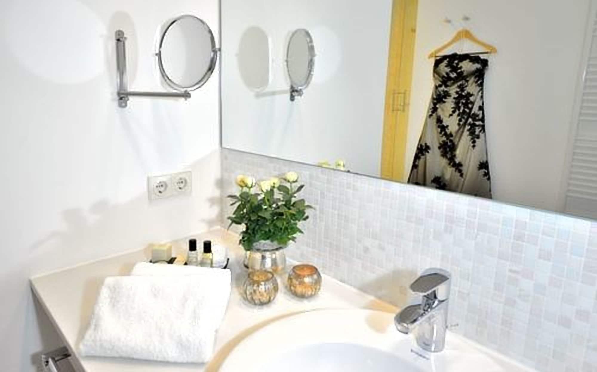 Privathotel Lindtner Amburgo Esterno foto Bathroom