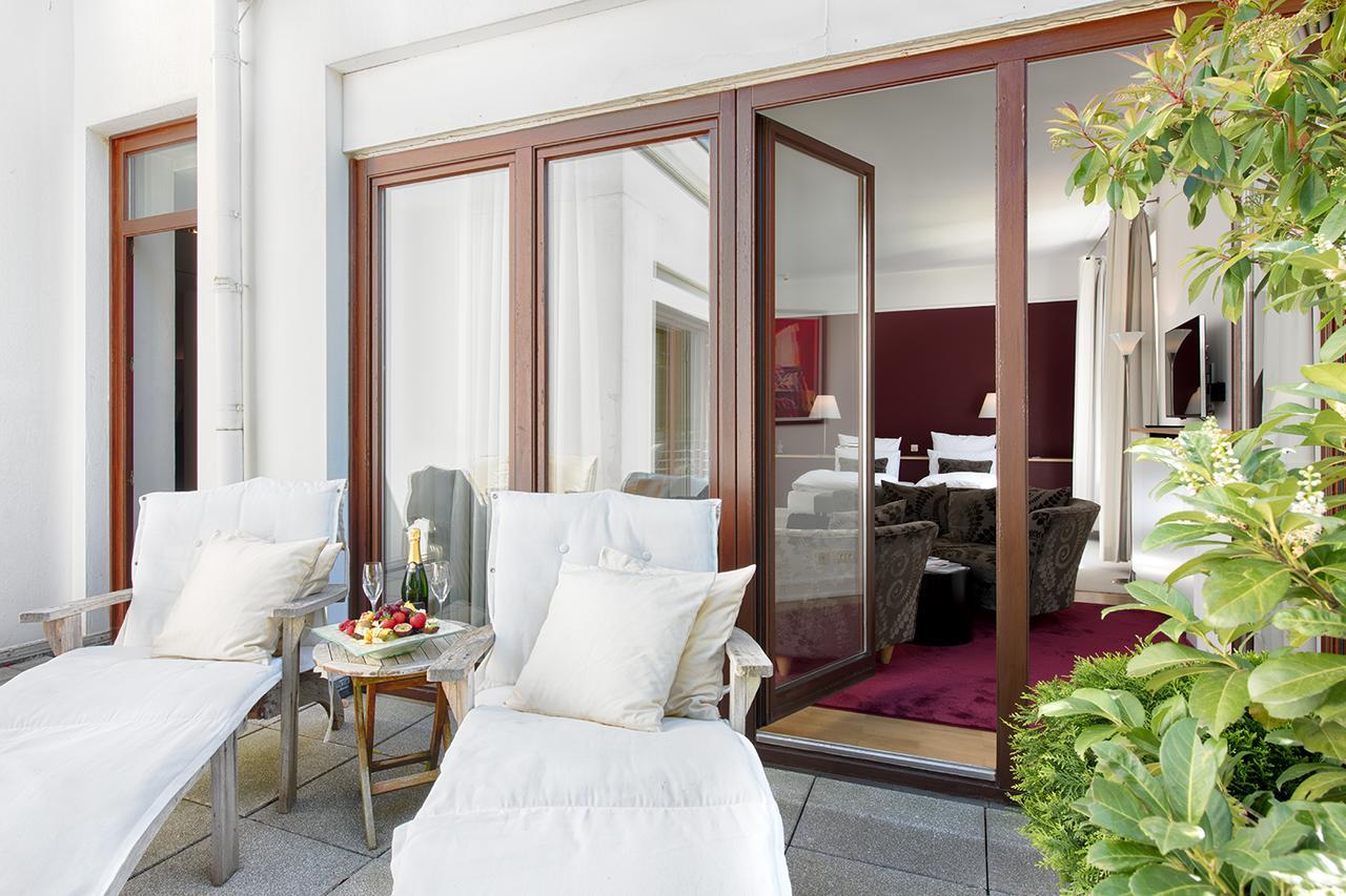 Privathotel Lindtner Amburgo Esterno foto A suite at the Mandarin Oriental, Munich