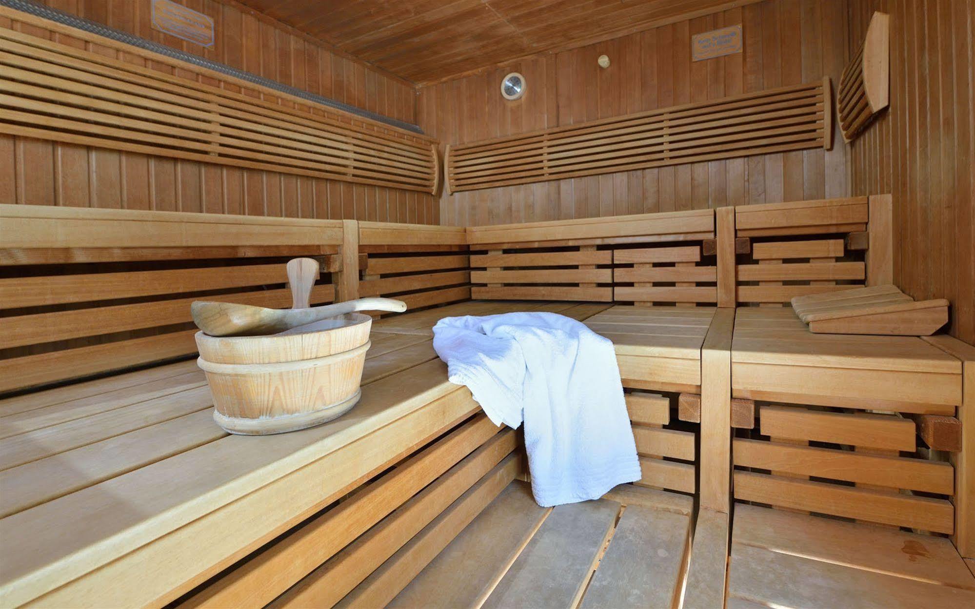 Privathotel Lindtner Amburgo Esterno foto Sauna